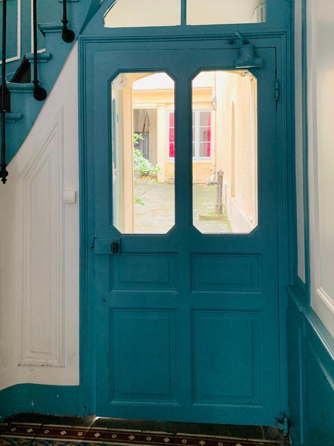 Appartement Versailles Quartier Notre Dame Au Pied Du Chateau Avec Parking Exterior photo
